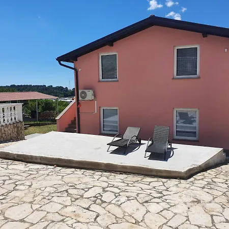 Apartment Vila Nejra1 Sa Bazenom